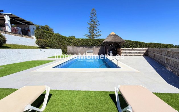 Revente - Villa - Estepona  - Estepona Centro