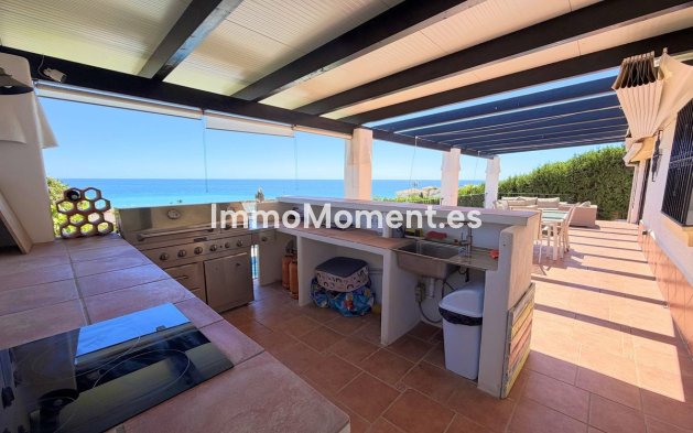 Revente - Villa - Estepona  - Estepona Centro