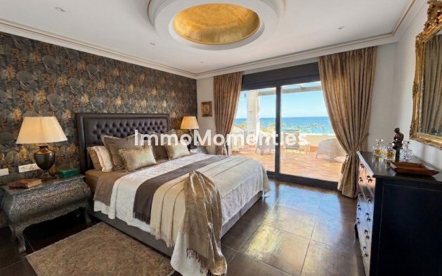 Revente - Villa - Estepona  - Estepona Centro