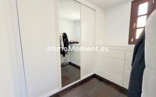 Revente - Villa - Estepona  - Estepona Centro