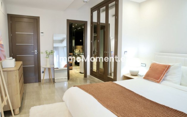 Wiederverkauf - Wohnung - Estepona  - Estepona Centro