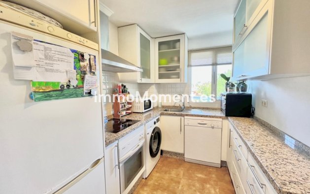 Reventa - Apartamento - Marbella - Las Chapas