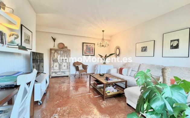 Reventa - Apartamento - Marbella - Las Chapas
