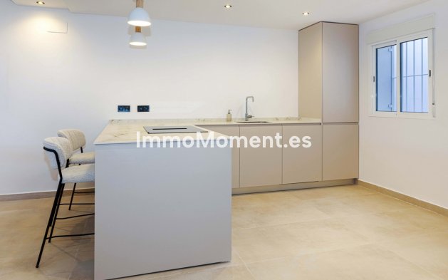 Wiederverkauf - Wohnung - Marbella - Nueva Andalucía