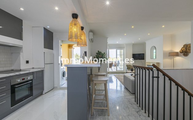 Wiederverkauf - Wohnung - Marbella - Nueva Andalucía