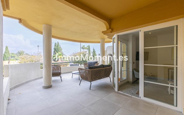 Wiederverkauf - Wohnung - Marbella - Nueva Andalucía
