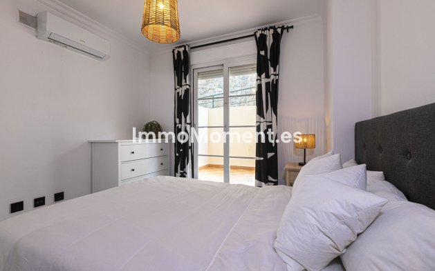 Wiederverkauf - Wohnung - Marbella - Nueva Andalucía