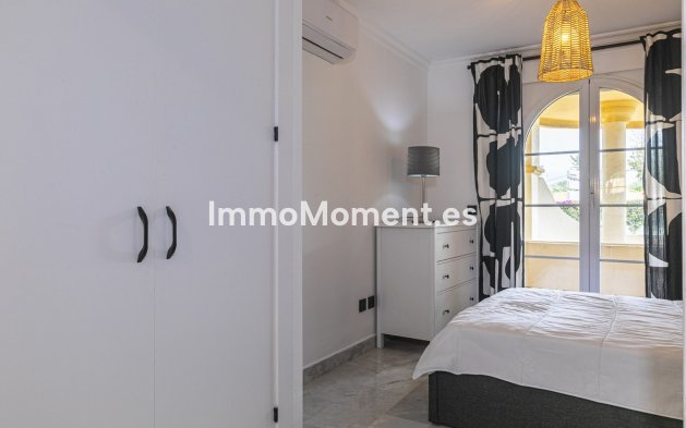 Wiederverkauf - Wohnung - Marbella - Nueva Andalucía