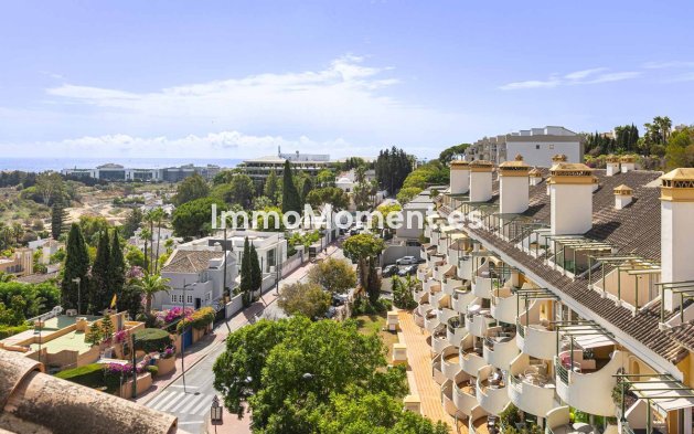 Wiederverkauf - Wohnung - Marbella - Nueva Andalucía