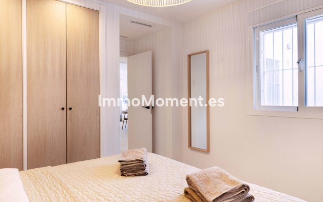 Revente - Appartement - Marbella - Nueva Andalucía