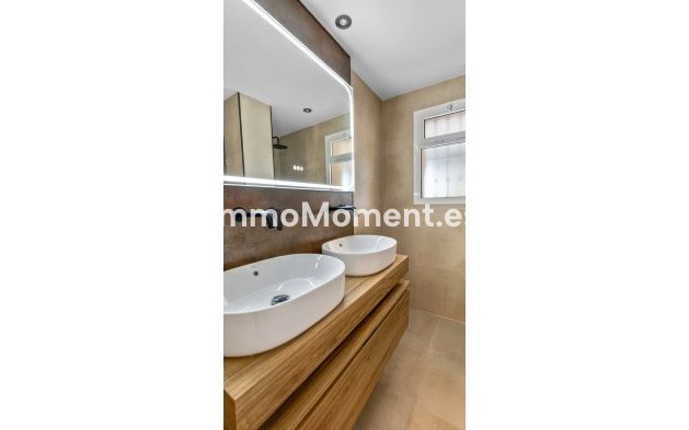 Wiederverkauf - Wohnung - Marbella - Nueva Andalucía