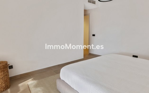 Wiederverkauf - Wohnung - Marbella - Nueva Andalucía
