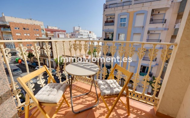 Wiederverkauf - Wohnung - Torrevieja - Torrevieja Centro