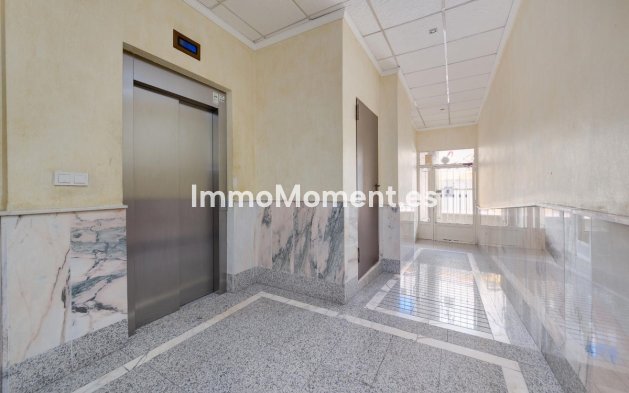 Wiederverkauf - Wohnung - Torrevieja - Torrevieja Centro