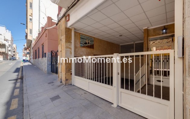 Wiederverkauf - Wohnung - Torrevieja - Torrevieja Centro