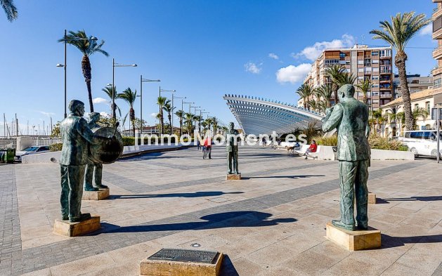 Wiederverkauf - Wohnung - Torrevieja - Torrevieja Centro