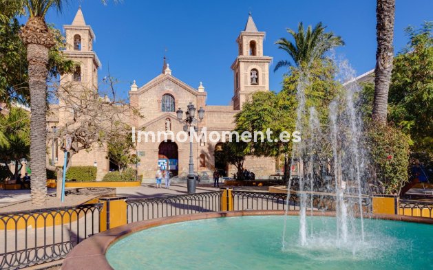 Wiederverkauf - Wohnung - Torrevieja - Torrevieja Centro