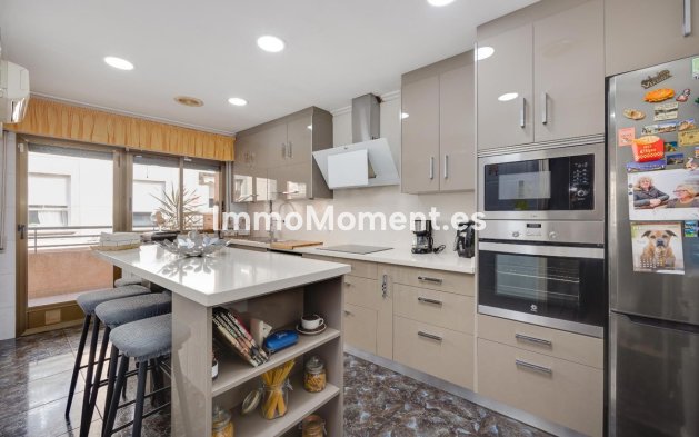 Wiederverkauf - Wohnung - Torrevieja - Torrevieja Centro