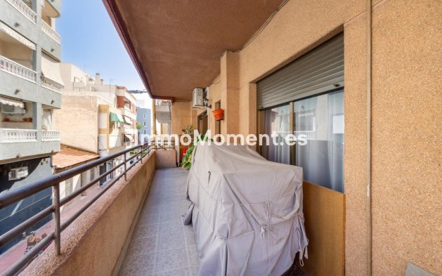 Wiederverkauf - Wohnung - Torrevieja - Torrevieja Centro