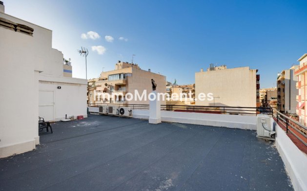 Wiederverkauf - Wohnung - Torrevieja - Torrevieja Centro
