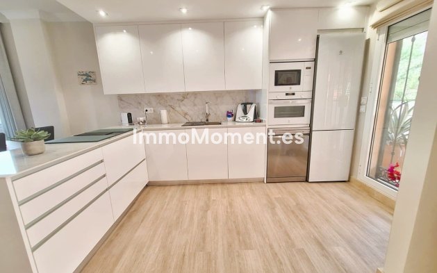 Revente - Appartement - Marbella - Elviria