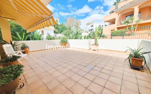 Revente - Appartement - Marbella - Elviria