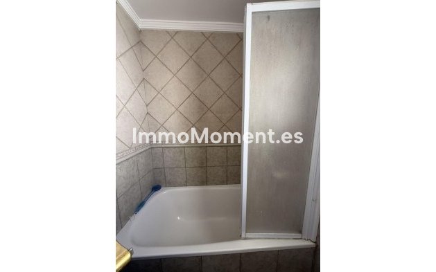 Wiederverkauf - Reihenhaus - Estepona  - Estepona Centro