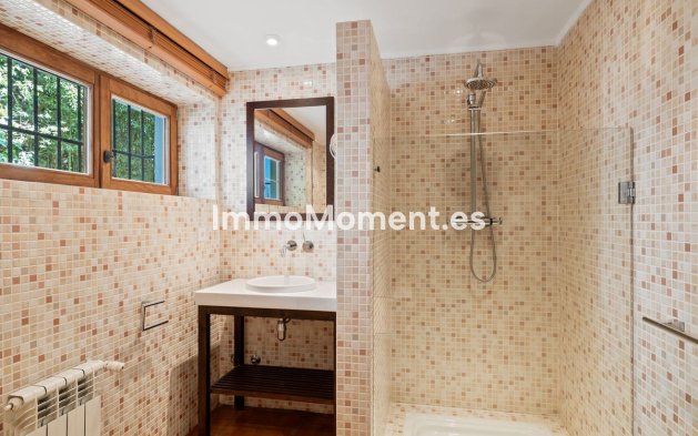 Revente - Villa - Marbella - Marbesa