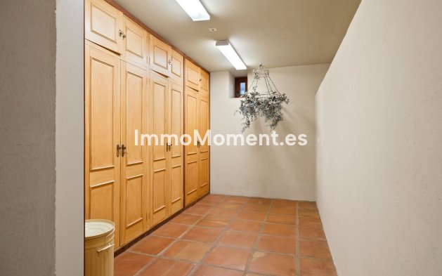 Revente - Villa - Marbella - Marbesa