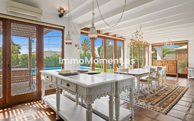 Revente - Villa - Marbella - Marbesa