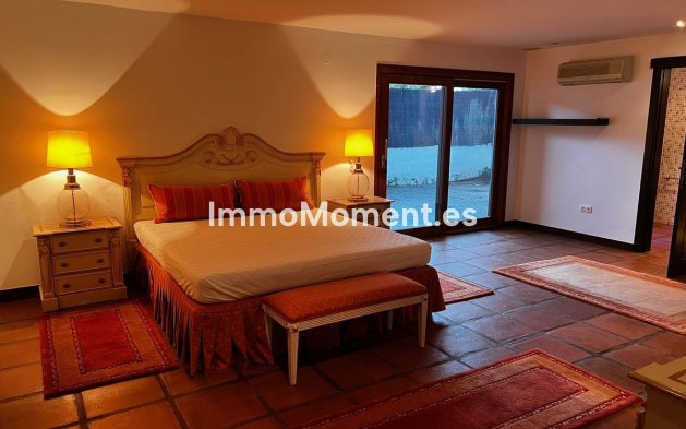 Revente - Villa - Marbella - Marbesa