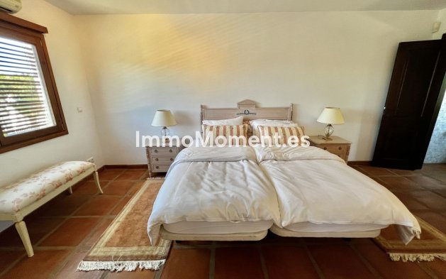 Revente - Villa - Marbella - Marbesa