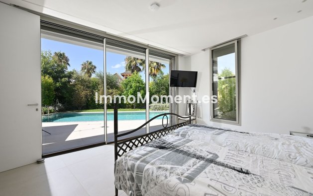 Wiederverkauf - Villa - Marbella - Marbesa