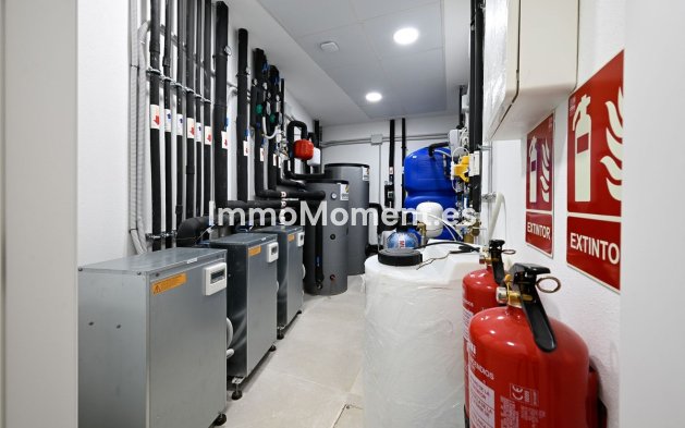 Wiederverkauf - Villa - Marbella - Marbesa