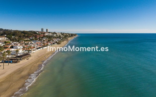 Resale - Apartment - Marbella - Elviria