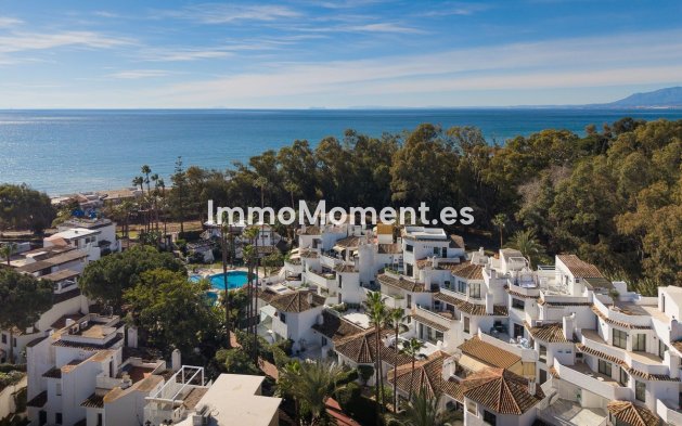 Resale - Apartment - Marbella - Elviria