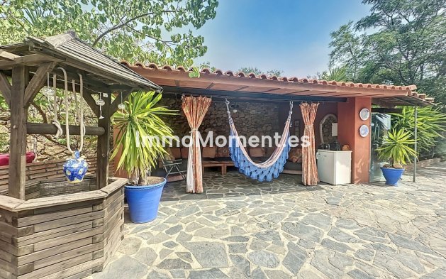 Wiederverkauf - Landhaus -   Inländisch - Monda