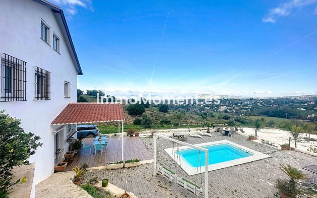 Reventa - Villa - Interior  - Alhaurín el Grande Centro