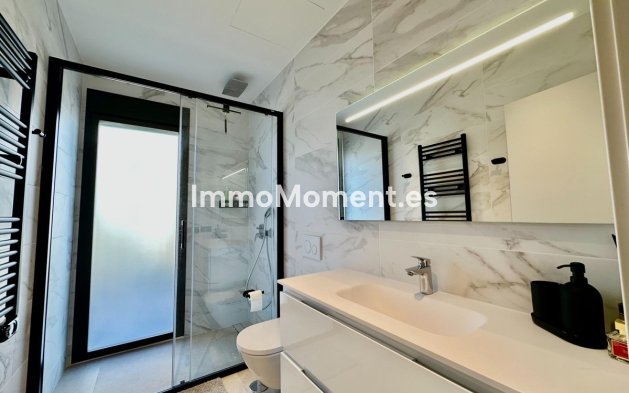 Wiederverkauf - Villa - Orihuela - Las Colinas Golf