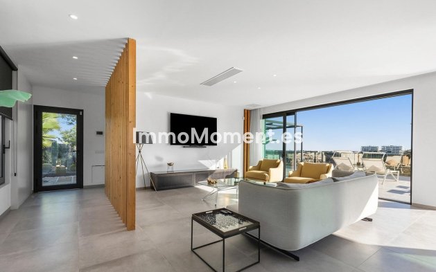 Wiederverkauf - Villa - Orihuela - Las Colinas Golf