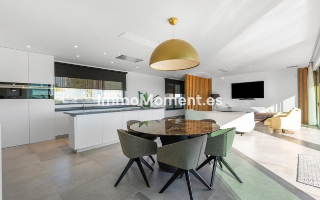 Wiederverkauf - Villa - Orihuela - Las Colinas Golf