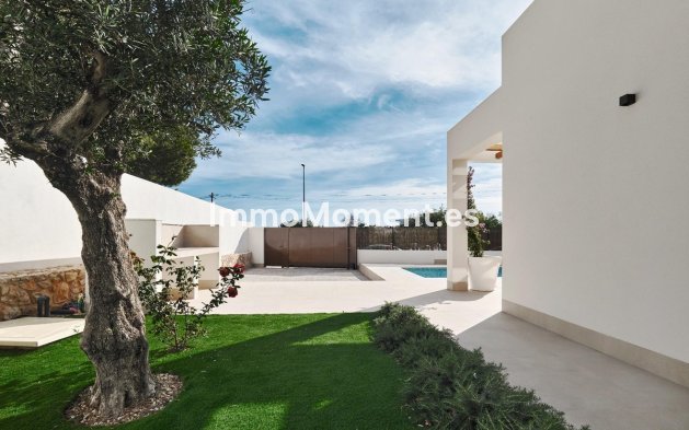 Resale - Villa - Orihuela - Lomas de Don Juan