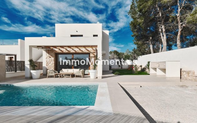 Resale - Villa - Orihuela - Lomas de Don Juan