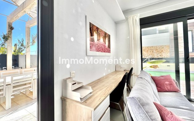 Resale - Villa - Orihuela - Lomas de Cabo Roig