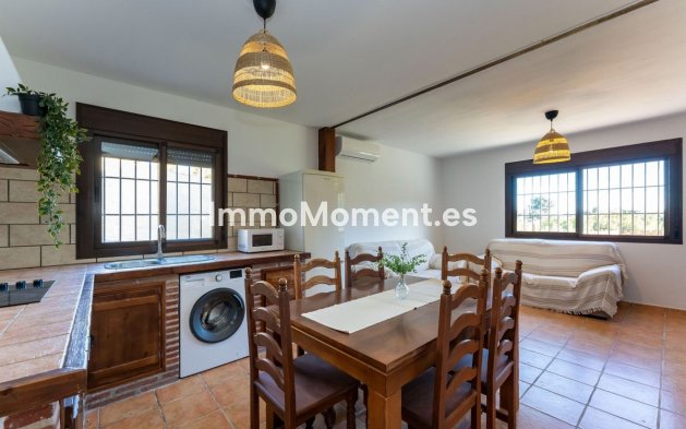 Revente - Maison de campagne - Intérieur                       - Coín