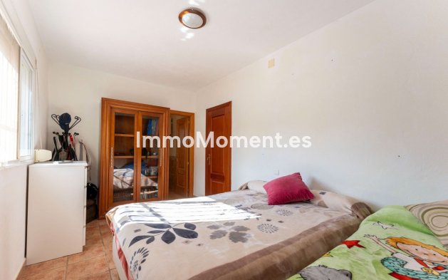 Reventa - Casa de campo - Interior  - Coín