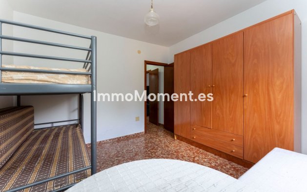 Reventa - Casa de campo - Interior  - Coín
