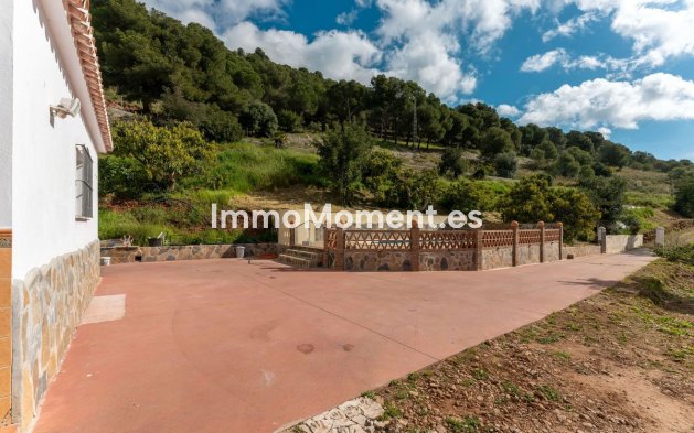 Reventa - Casa de campo - Interior  - Coín