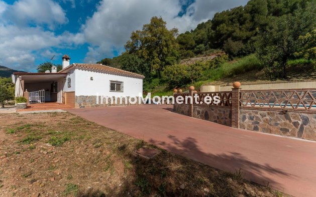 Reventa - Casa de campo - Interior  - Coín