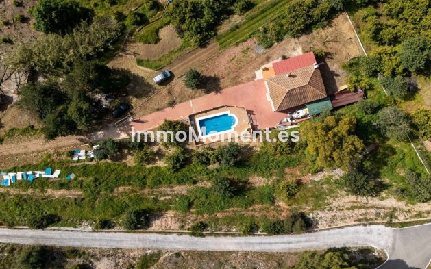 Reventa - Casa de campo - Interior  - Coín